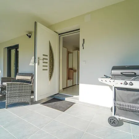 Ferienhaus In Niederoesterreich Mit 3 Apartments Mitten Im Wald Feuchtenbach Exterior photo