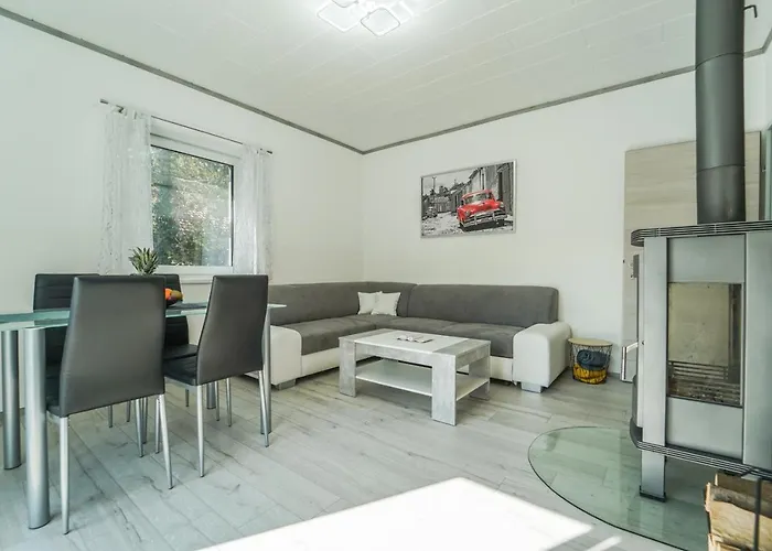 Ferienhaus In Niederoesterreich Mit 3 Apartments Mitten Im Wald